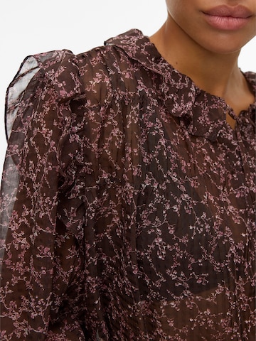 VERO MODA - Blusa 'VMPETRA' em castanho