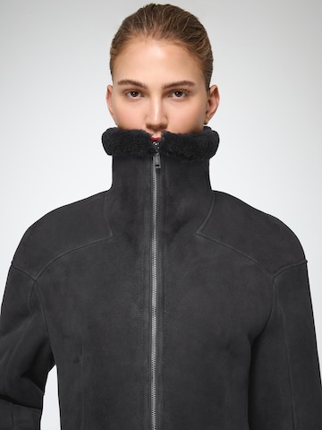 V S P - Abrigo de invierno 'Salome' en gris