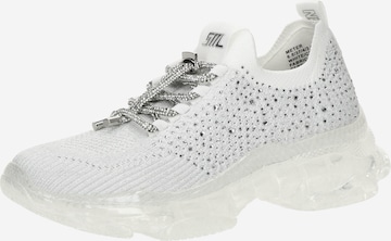 Baskets basses 'Meter' STEVE MADDEN en blanc : devant