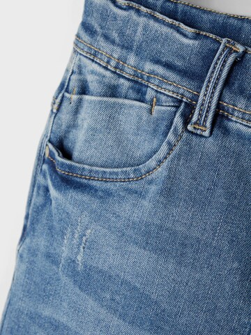 NAME IT Regular Jeans 'Salli' i blå