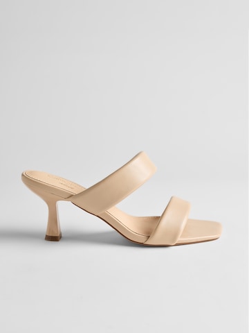 Camomilla Italia Mule 'Sindy' in Beige: front