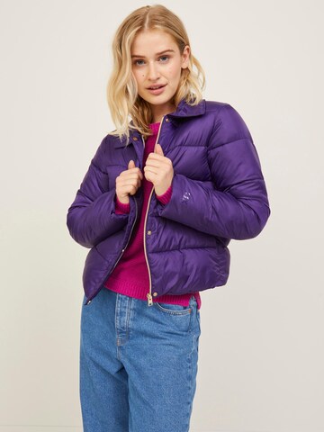 JJXX Between-season jacket 'Ellinor' in Purple: front