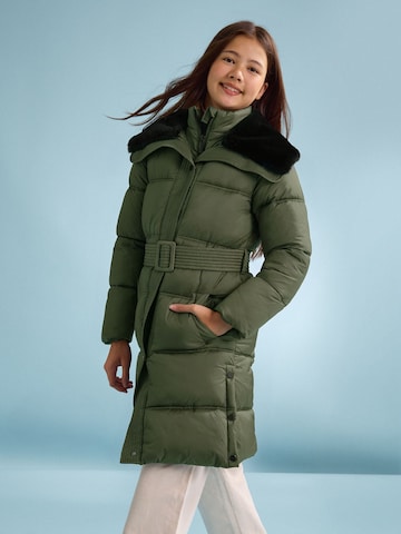 Lipsy Coat in Green
