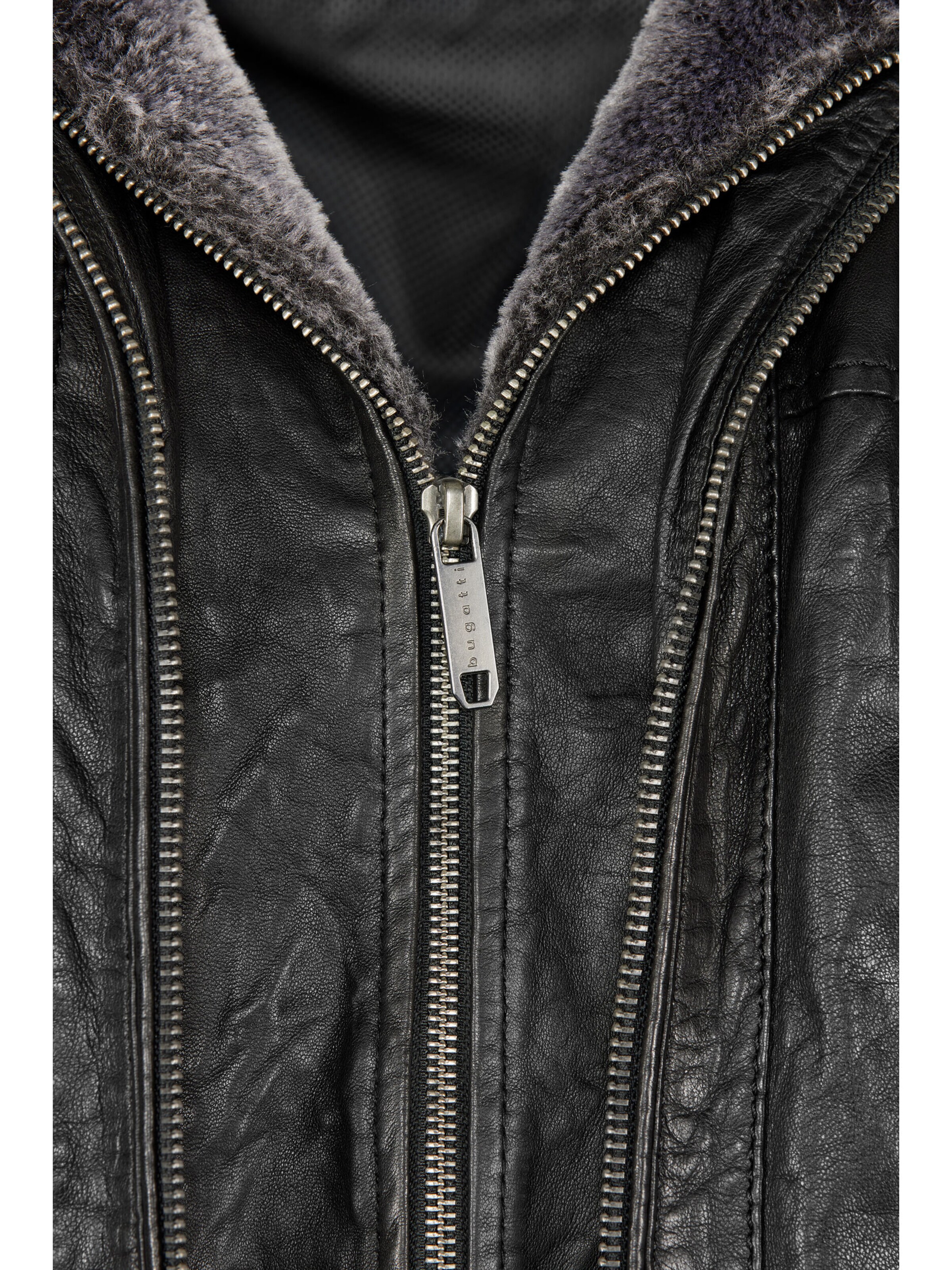 bugatti Tussenjas 'BUHEAVEN' in Zwart