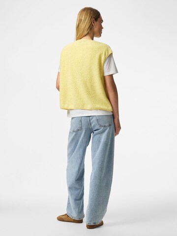 Gilet 'PCKATTY' di PIECES in giallo