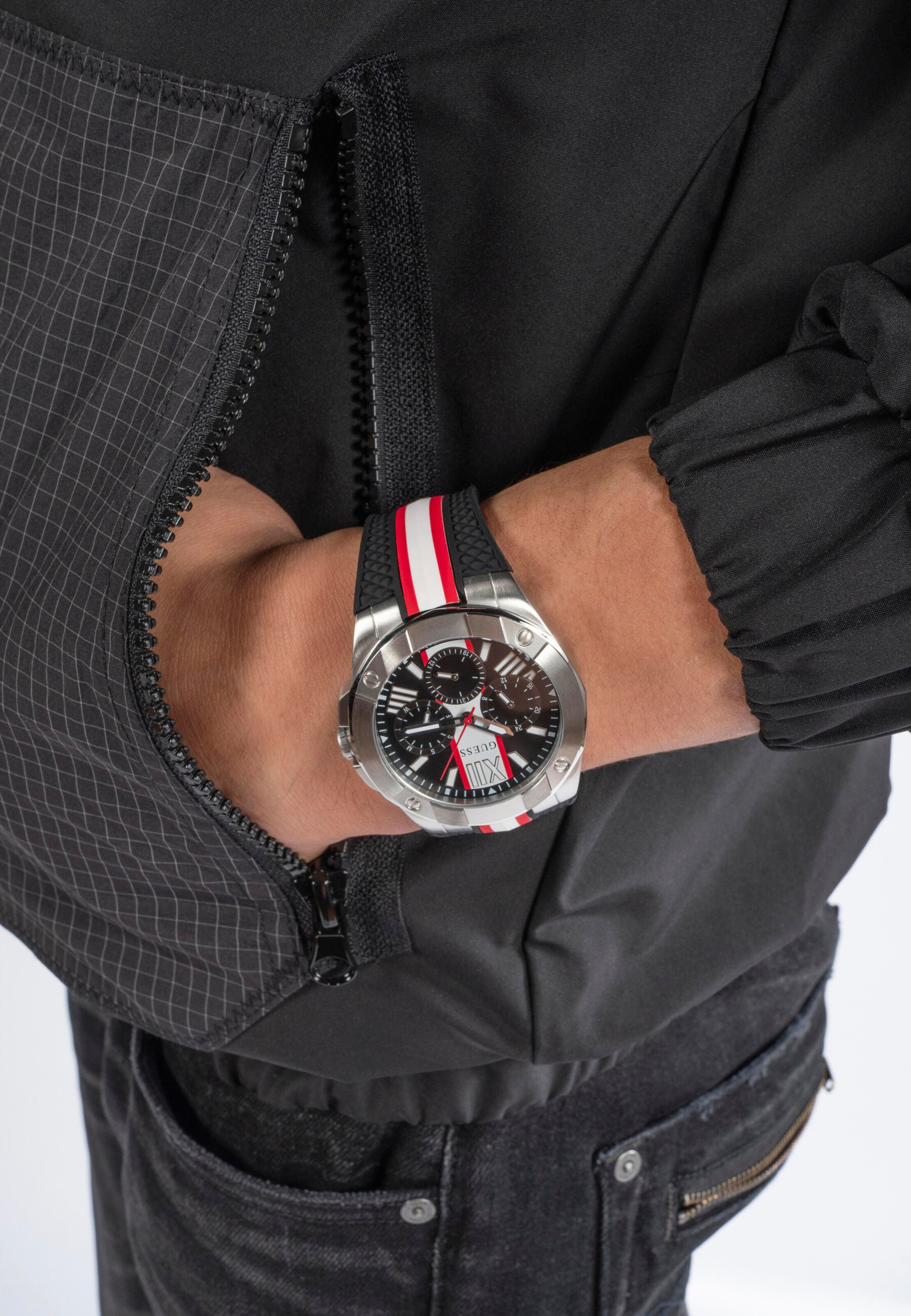 GUESS Analoog horloge 'VETTE' in Zwart