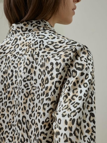 Lilysilk Blouse in Beige