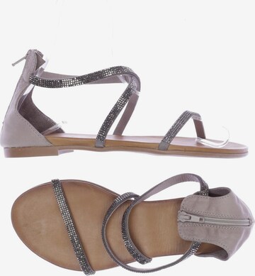 INUOVO Sandals & High-Heeled Sandals in 38 in Grey: front
