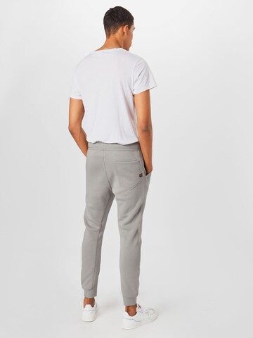 G-Star RAW Tapered Trousers 'Premium core' in Grey