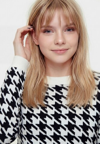 myMo ROCKS Pullover in Weiß