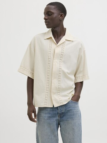 JACK & JONES Comfort fit Button Up Shirt in White: front