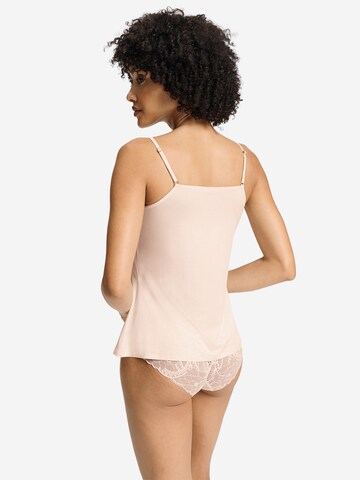 Haut ' Azelia ' Hanro en rose