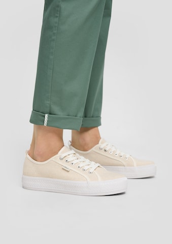 s.Oliver Tapered Chino trousers in Green