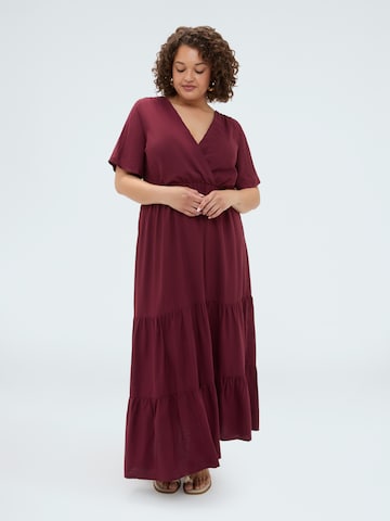 Robe Fiorella Rubino en rouge