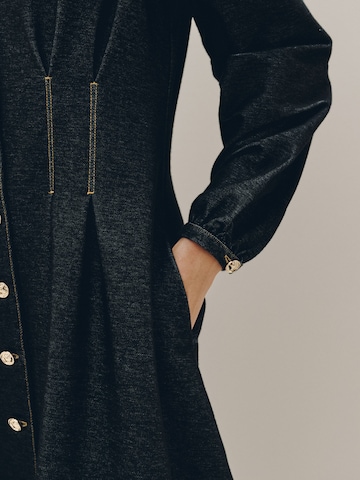 Robe Next en noir