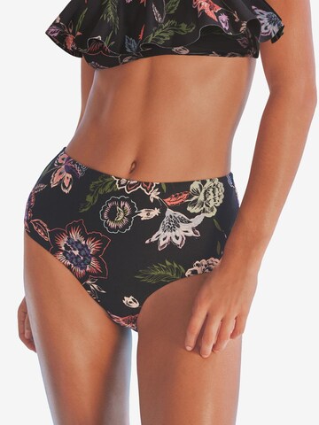 Next Bikinihousut värissä musta