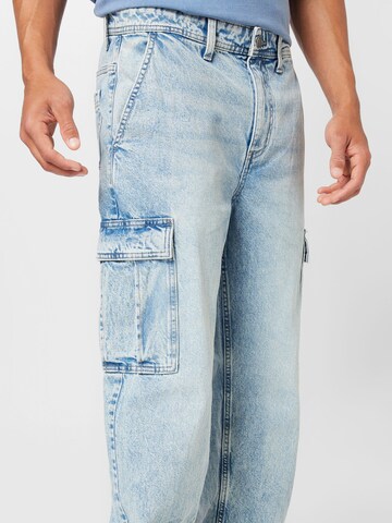 Loosefit Jeans cargo Cotton On en bleu