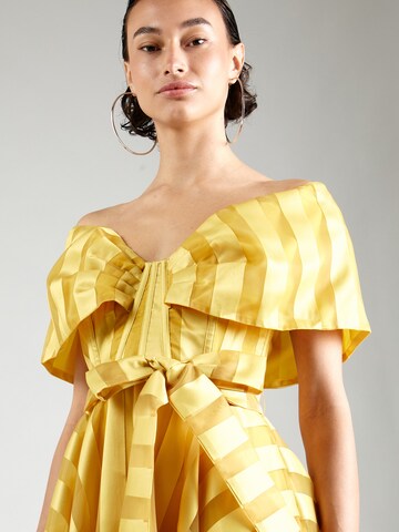 Coast Cocktailklänning 'Bardot' i gul