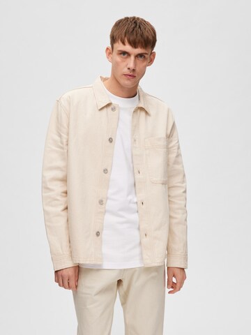 SELECTED HOMME Between-season jacket in Beige: front