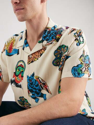 Volcom - Comfort Fit Camisa 'BOB MOLLEMA' em bege