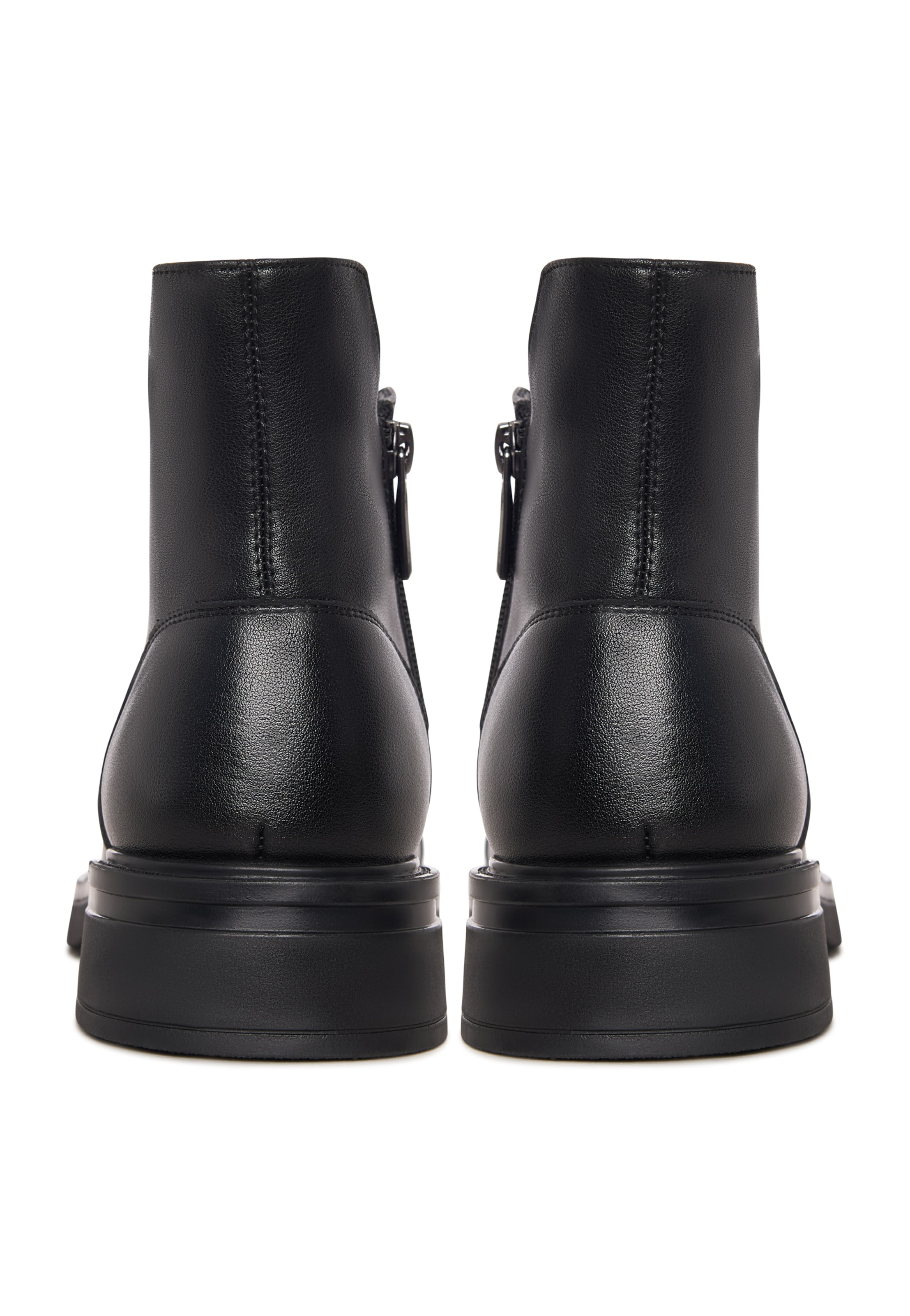 CESARE GASPARI Lace-up bootie in Black