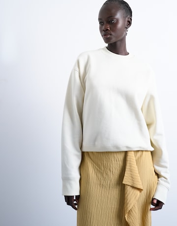 TOPSHOP Свитшот 'ULTIMATE' в Бежевый: спереди