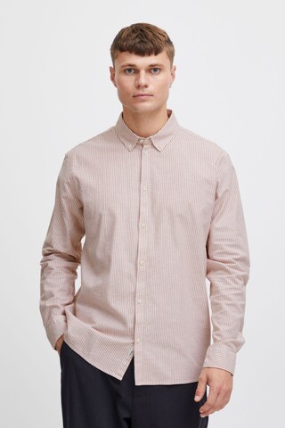 !Solid - Ajuste estrecho Camiseta en rojo: frente