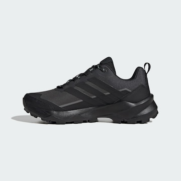 Chaussure basse 'Skychaser' ADIDAS TERREX en gris