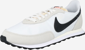 Baskets basses 'Waffle Trainer' Nike Sportswear en blanc : devant