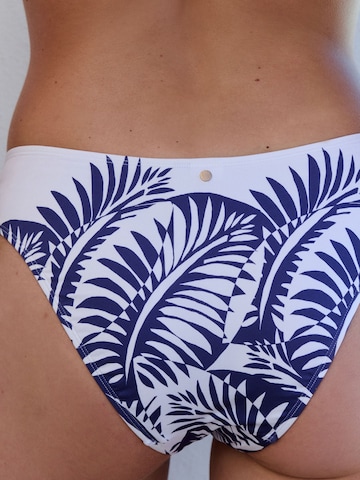 Mint Velvet Bikinibroek in Blauw