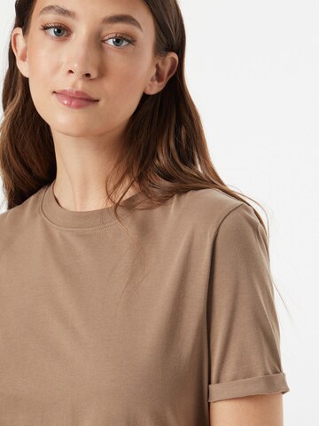 PIECES Shirt 'Ria' in Bruin