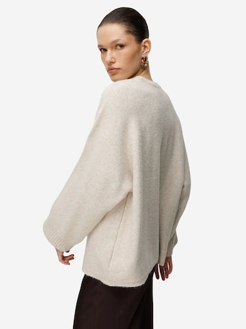 Pullover di MixRay in bianco
