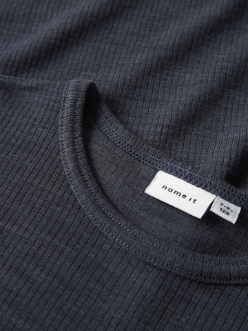 T-Shirt NAME IT en bleu