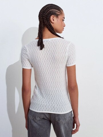 Pullover di Dilvin in bianco