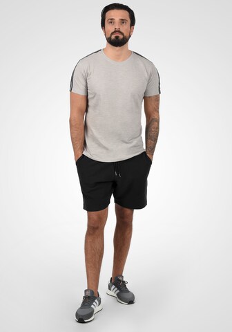 BLEND Regular Sweatshorts 'Folko' in Schwarz: predná strana