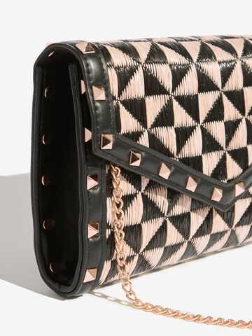 Clutch de la Lipsy pe negru