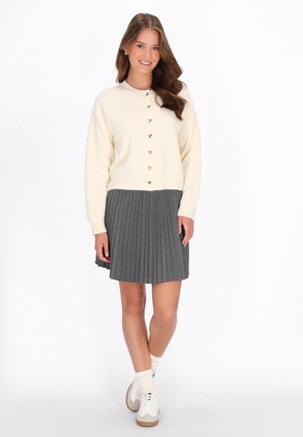 MYMO Knit cardigan in White