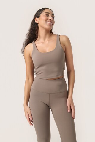 SOAKED IN LUXURY - Top 'SLAlura' en marrón: frente