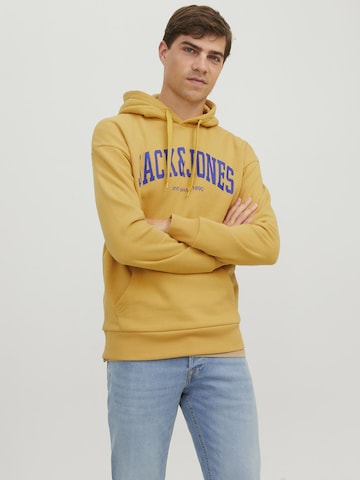 JACK & JONES Sweatshirt 'Josh' in Yellow: front