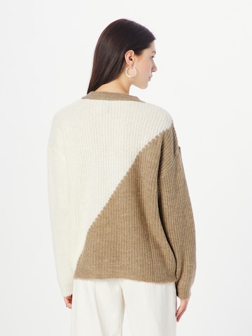 PIECES - Pullover 'NILLE' em castanho