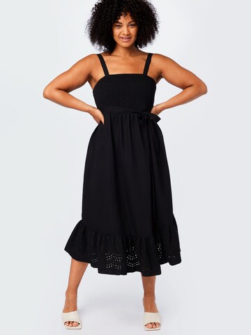 Forever New Curve Dress 'Marianne' in Black: front