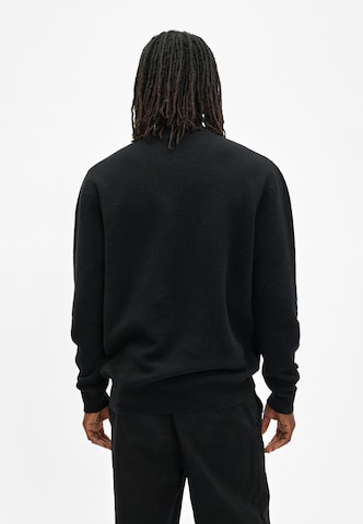 Cleptomanicx Sweater in Black