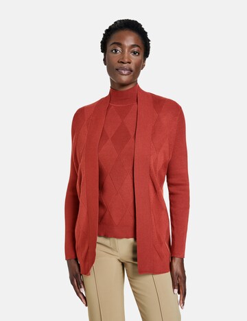 GERRY WEBER Gebreid vest in Rood: voorkant