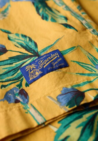Superdry Comfort fit Overhemd in Geel
