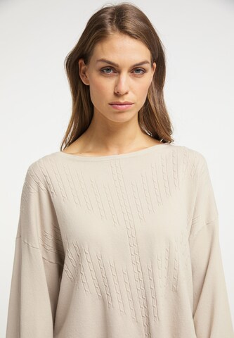 Usha Pullover in Beige