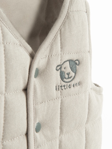 Set di Cool Club in beige