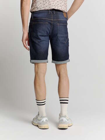 No Excess Regular Shorts in Blau