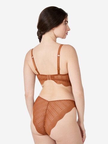 Triangolo Reggiseno 'Envergure' di ETAM in marrone