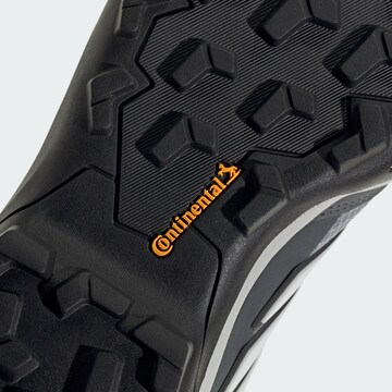 Chaussure basse 'Skychaser' ADIDAS TERREX en gris