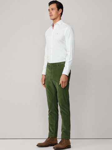 Coupe slim Pantalon chino 'Kensington' Hackett London en vert